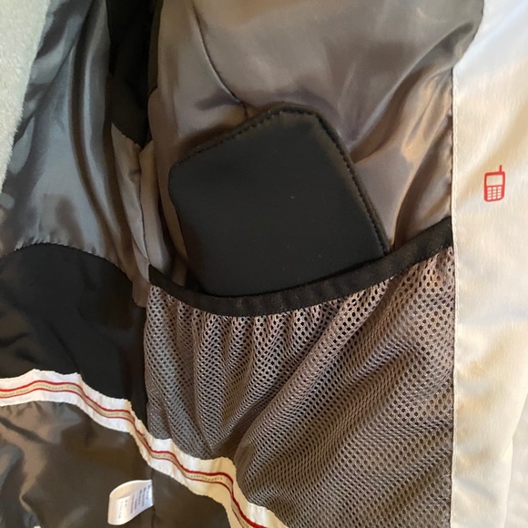 Calvin Klein Women’s Performance Ski Jacket - Picture 7 of 7